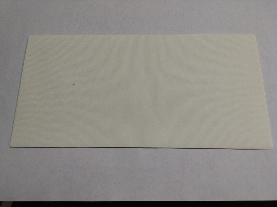 Конверт Buste Century Aquerello Avorio (Fedrigoni) Е65 (размер 110 х 220 мм), отрывная полоса STRIP, цвет "слоновая кость" 