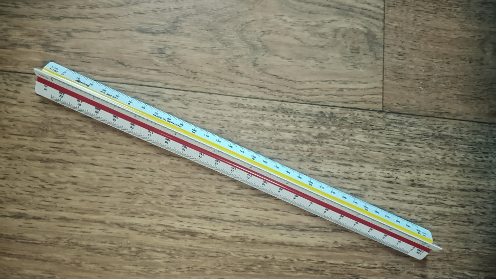 Линейка масштабная Rotring Centro SCHOOL трехгранная, шкала 30 см, S0220561/R802021