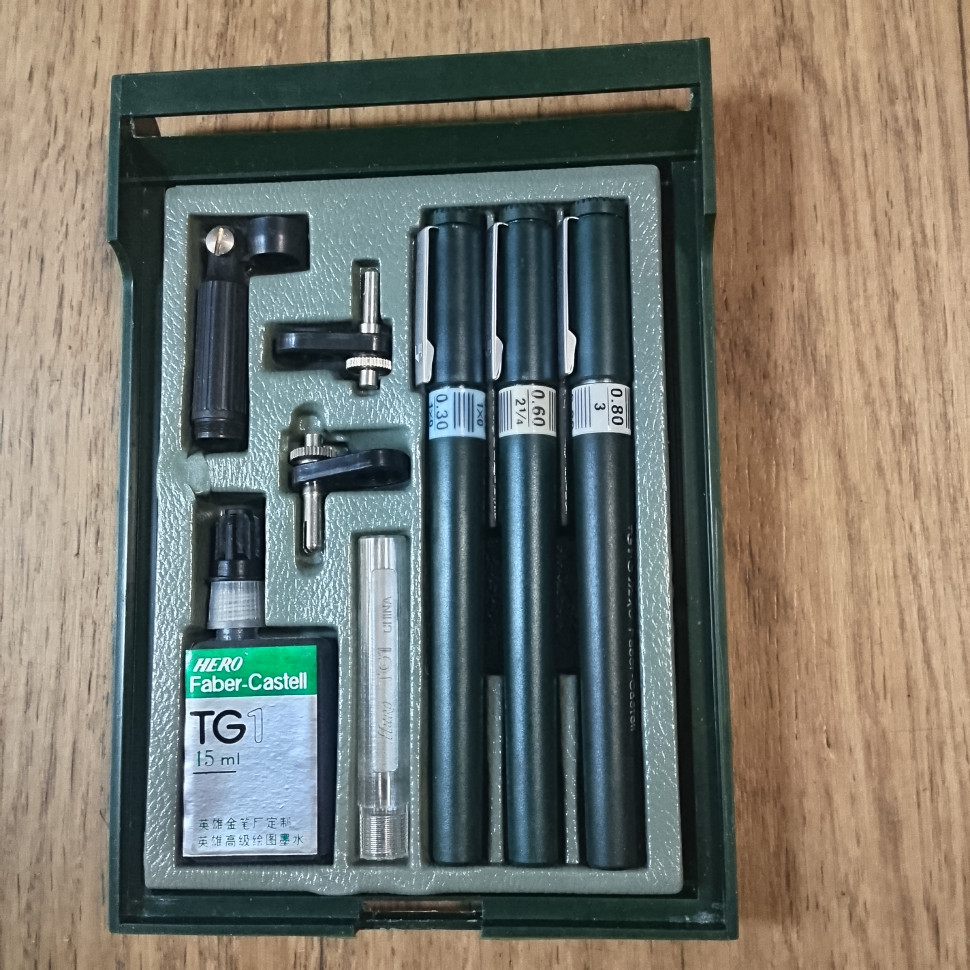 Набор рапидографов Faber-Castell Hero 0.3, 0.6 и 0.8 мм с тушью 15 мл и адаптерами для циркуля