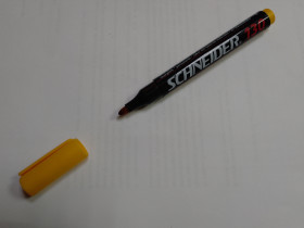 Маркер-перманент Schneider 130, пишущий узел 3 мм, чернила на спиртовой основе, цвет чернил желтый