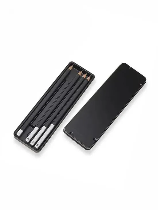Набор Moleskine Art Collection - блокнот-скетчбук Large нелинованный (размер 13 х 21 см, 104 страницы, твердая оболожка, без линовки, плотность бумаги 165 г/м2) + пенал с пятью чернографитными карандашами, твердость H, HB, 2B, 4B, 6B