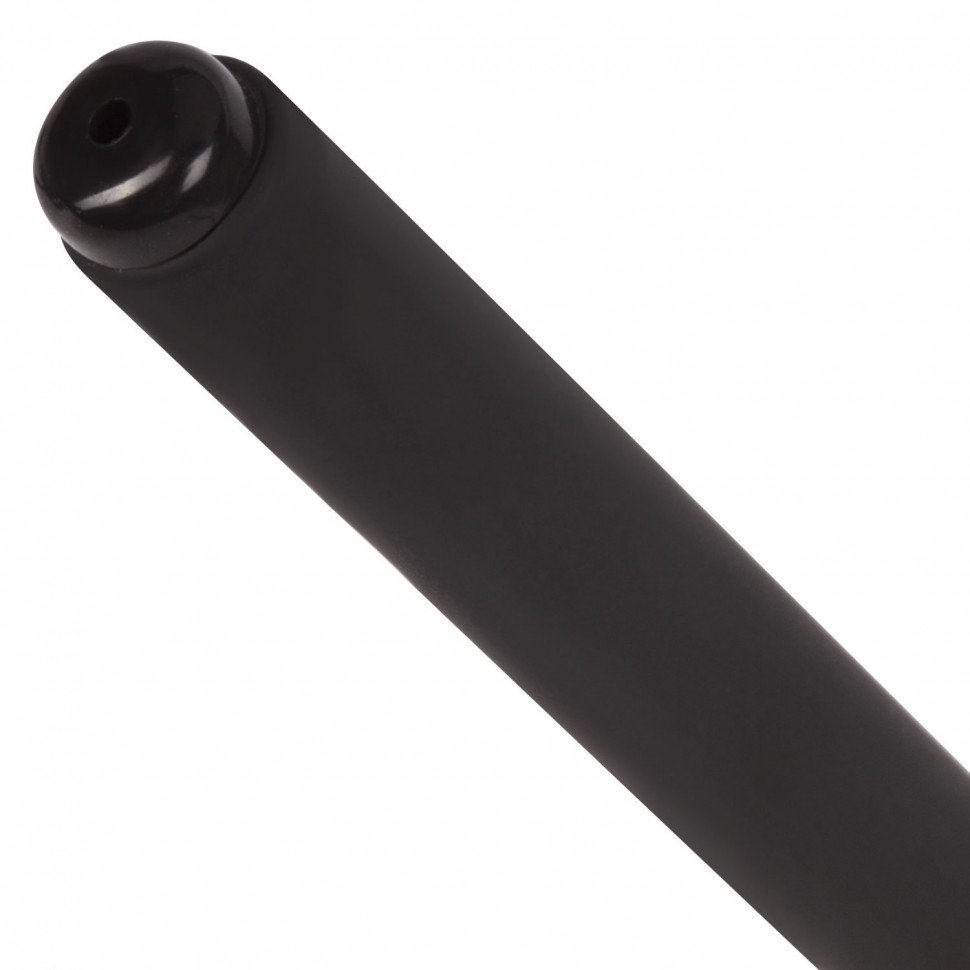 Ручка гелевая BRAUBERG Matt Gel, корпус soft-touch, пишущий узел 0,5 мм, линия 0,35 мм, цвет чернил черный, 142944