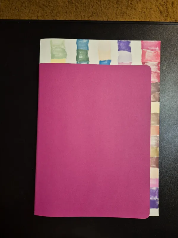 Блокнот Moleskine CAHIER JOURNAL Pocket 90 x 140 мм, обложка картон, 64 страницы, линовка в линию, цвет розовый неон, Moleskine CH011D17 